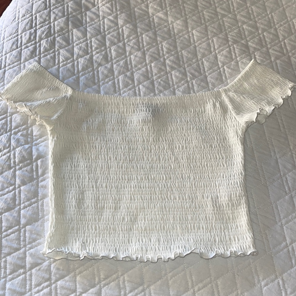 White off shoulder crop top